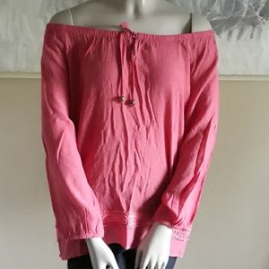 By Design size Small Raglan 3/4 Sleeve Peasant Top